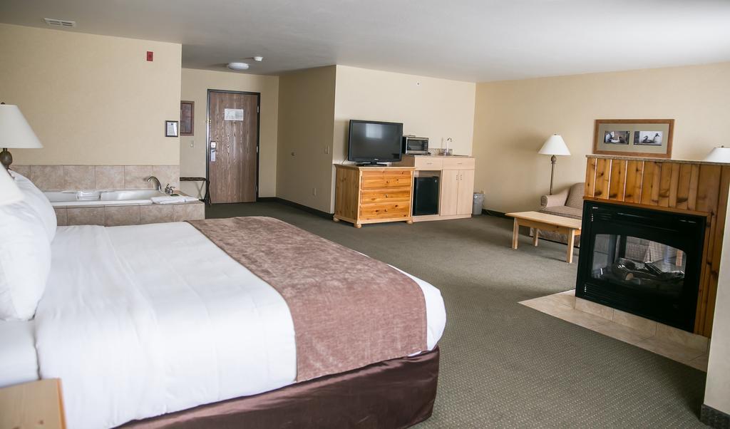 Thumper Pond Resort Ottertail Bagian luar foto