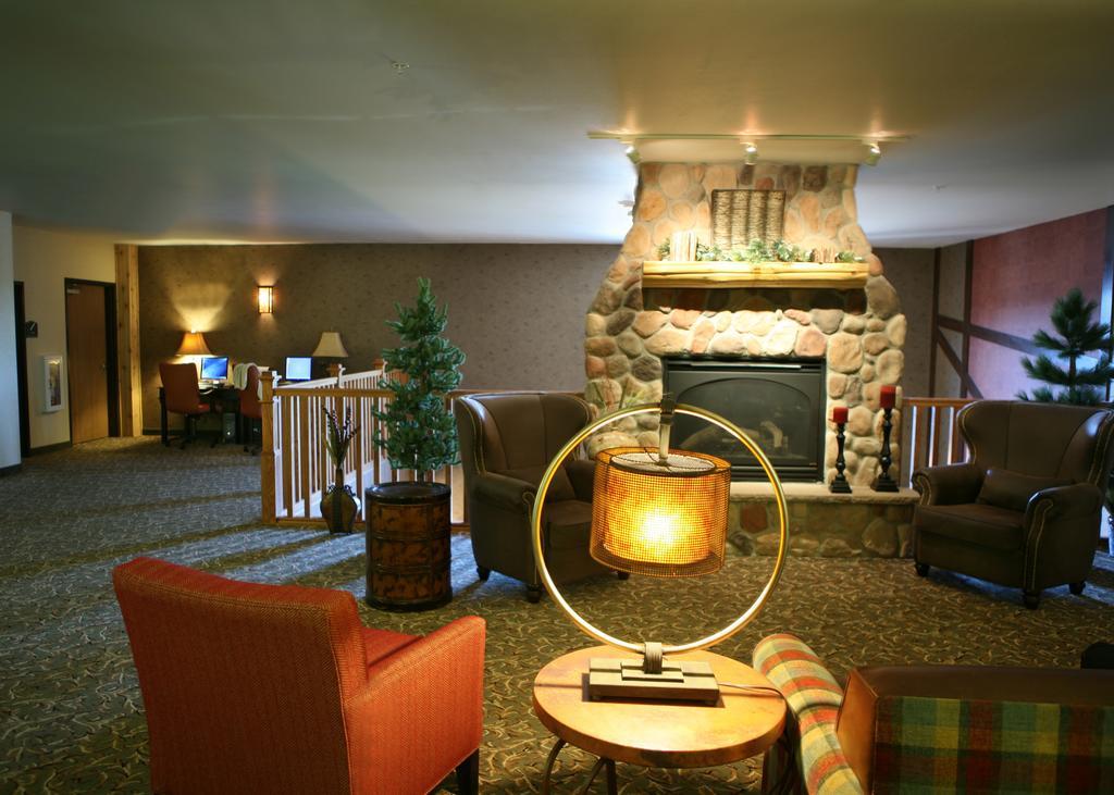 Thumper Pond Resort Ottertail Bagian luar foto