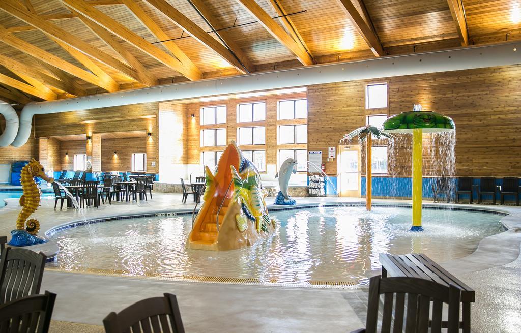 Thumper Pond Resort Ottertail Bagian luar foto