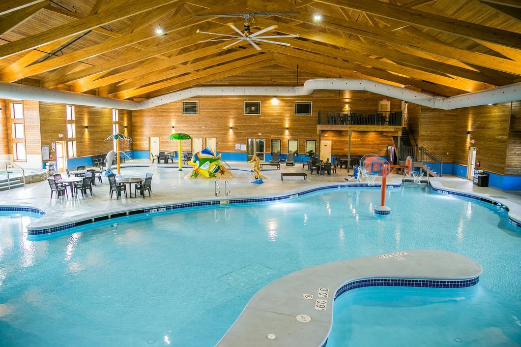 Thumper Pond Resort Ottertail Bagian luar foto
