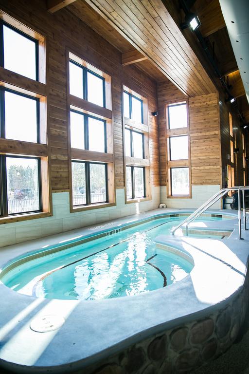 Thumper Pond Resort Ottertail Bagian luar foto