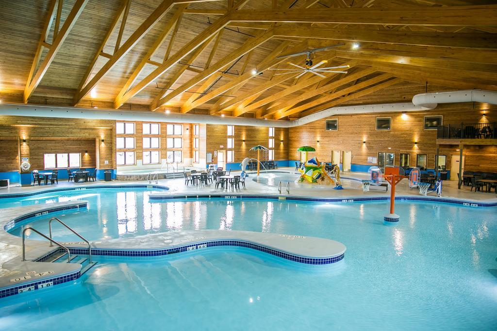 Thumper Pond Resort Ottertail Bagian luar foto