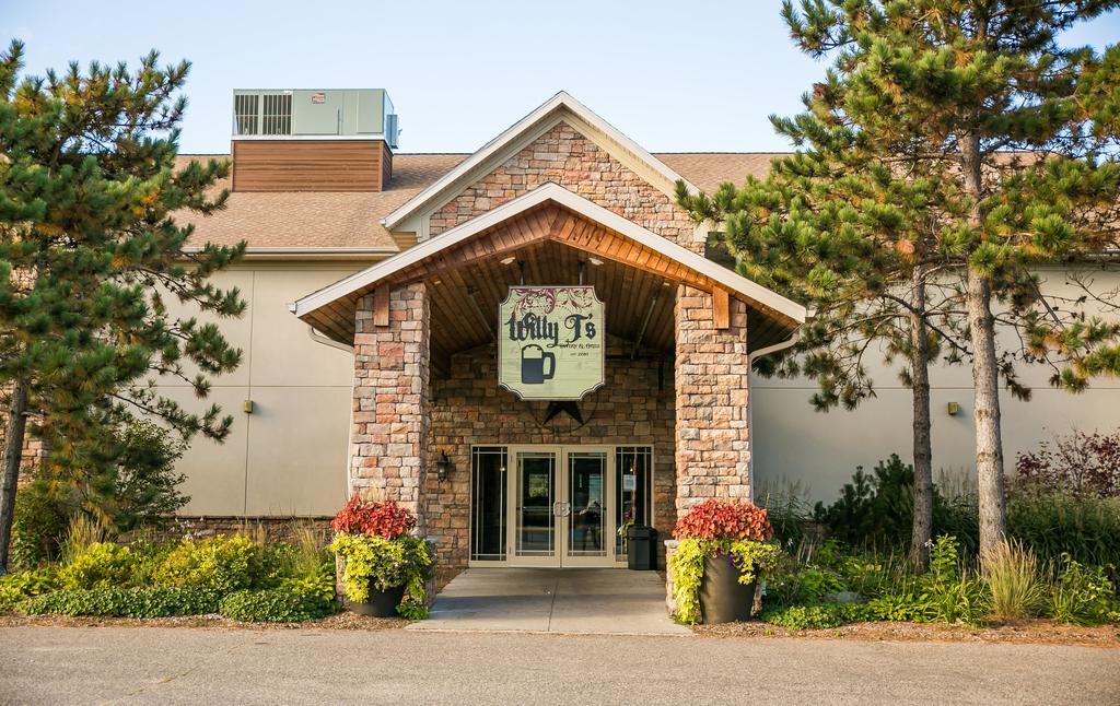 Thumper Pond Resort Ottertail Bagian luar foto